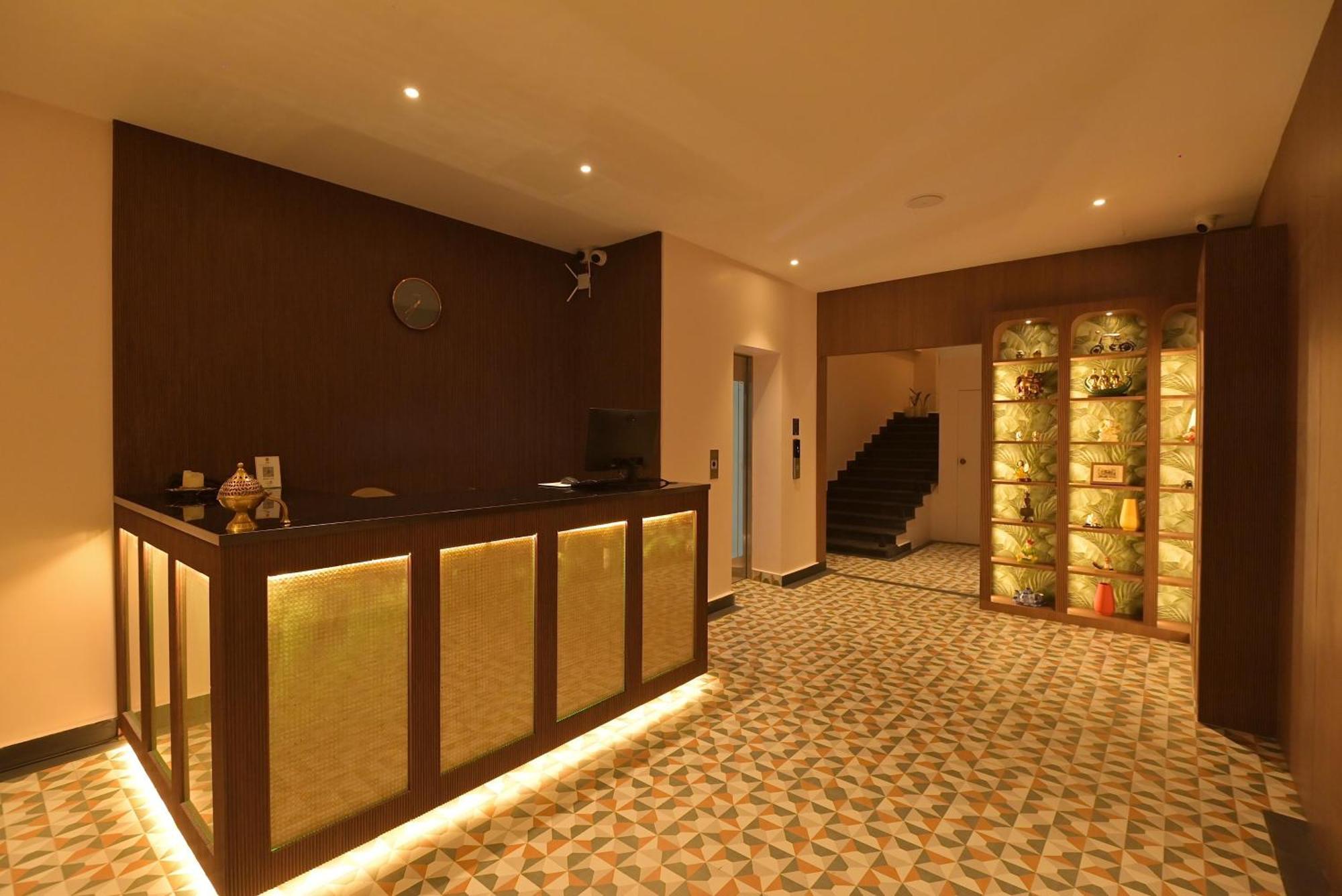 Hotel The Dibrugarh Address Exterior foto